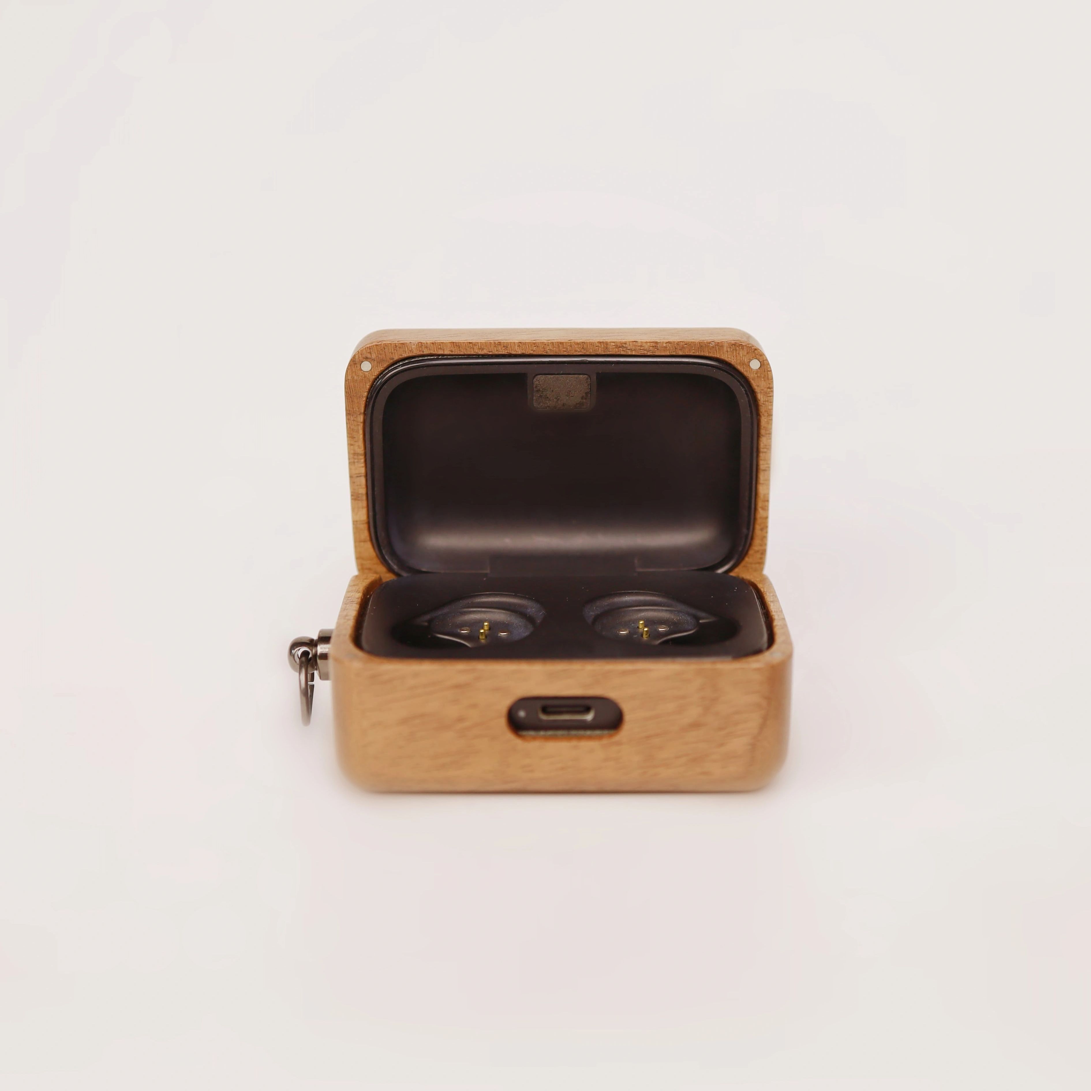 젠하이저 모멘텀 트루 와이어리스 3/4용 호두나무 원목 - Sennheiser Headphone Momentum 4 리뷰 및 가격