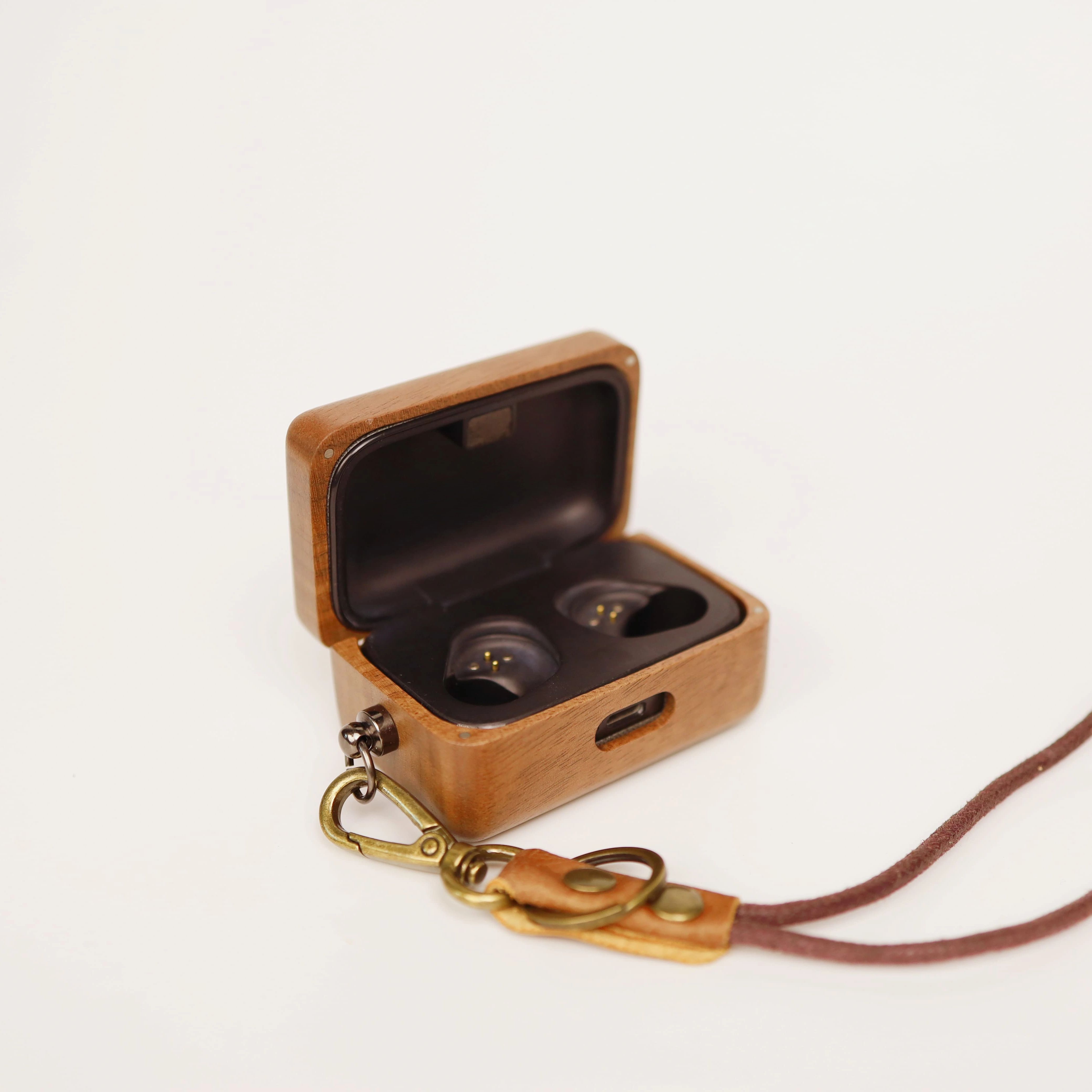 젠하이저 모멘텀 트루 와이어리스 3/4용 호두나무 원목 - Sennheiser Headphone Momentum 4 리뷰 및 가격